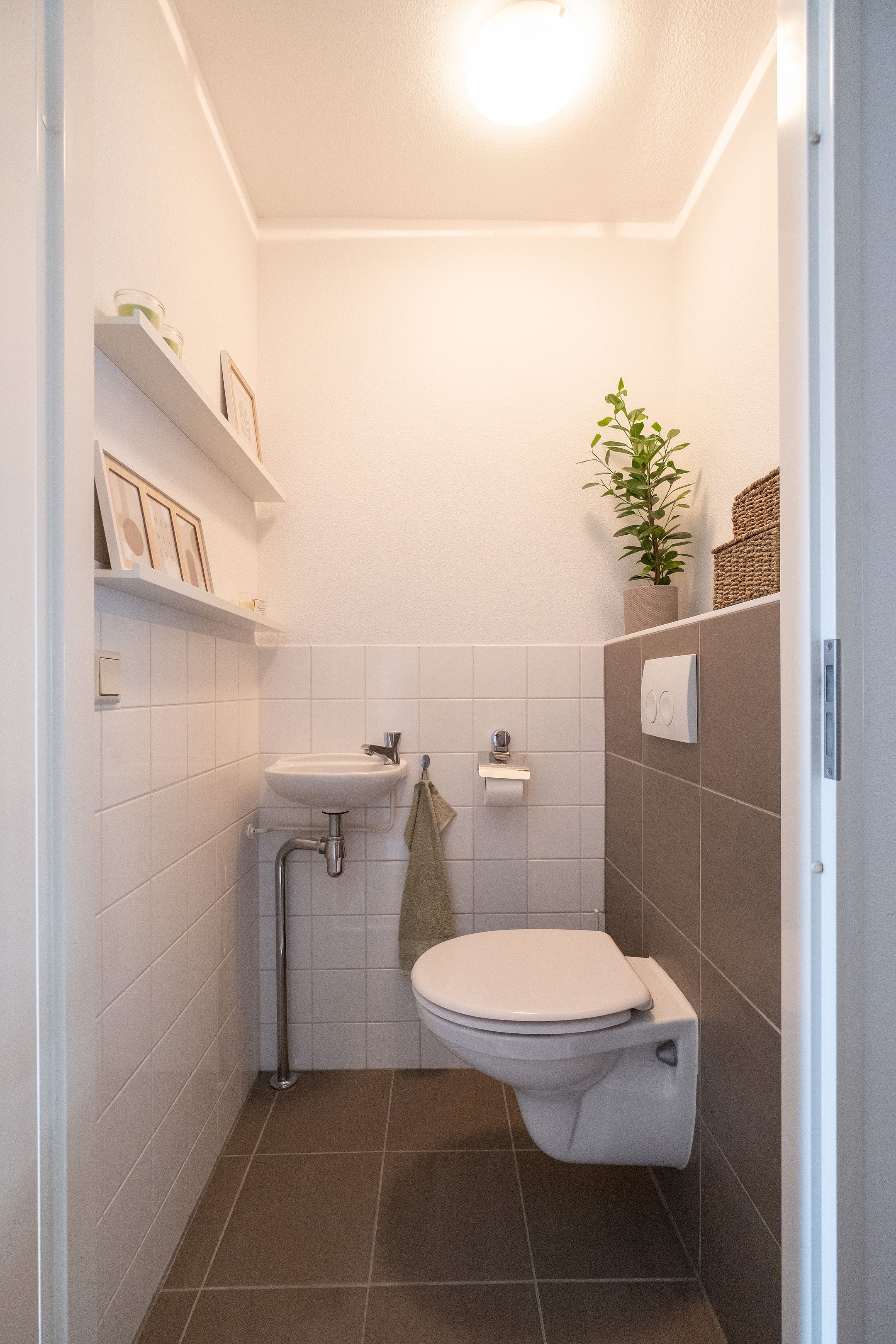 Photo 12 of Anna van Bossetuin 21