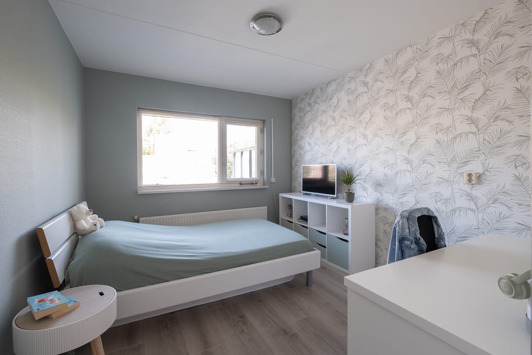 Photo 17 of Anna van Bossetuin 21