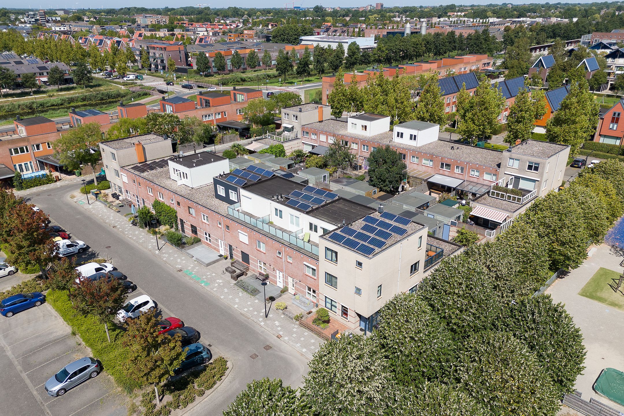 Photo 33 of Anna van Bossetuin 21