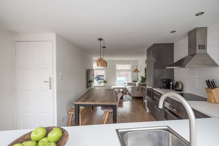 Photo 9 of Papentorenvest 32-A