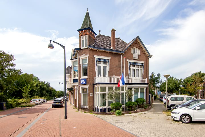 Photo 2 of Koningin Wilhelminakade 217