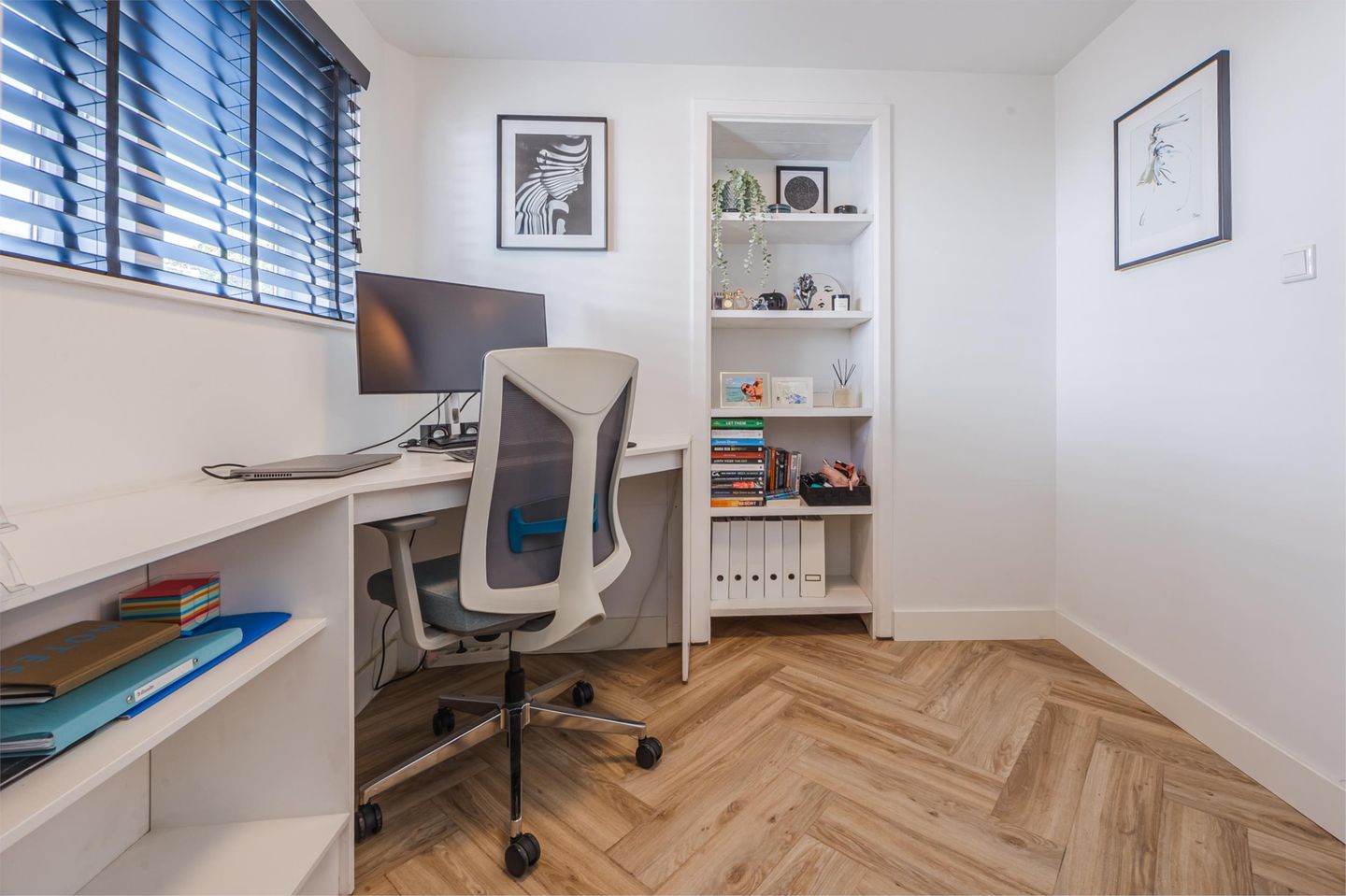 Photo 19 of Dorpsstraat 42-B