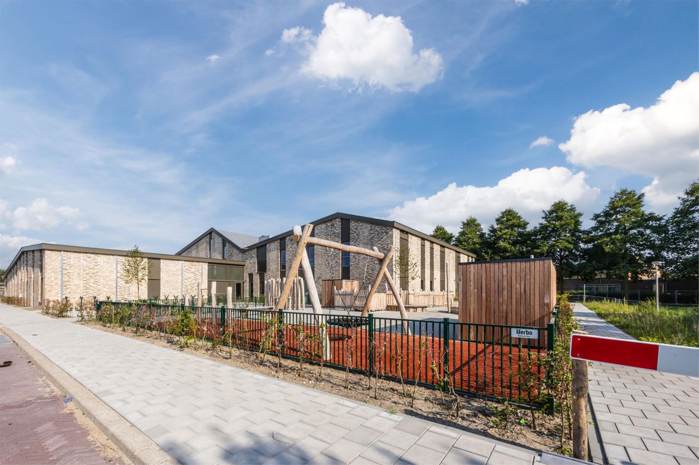 Photo 65 of Dorpsstraat 42-B