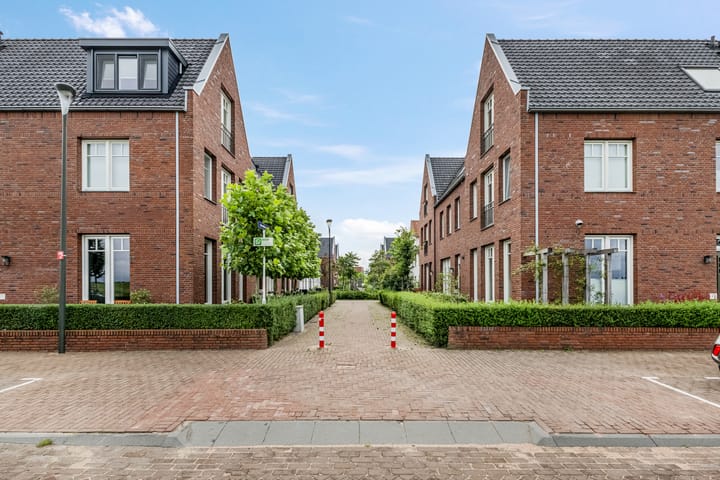 Foto 45 van Herwijnenhof 18