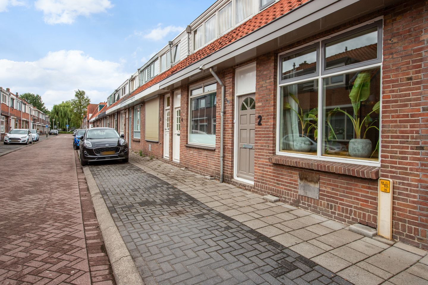 Photo 5 of Vossiusstraat 2