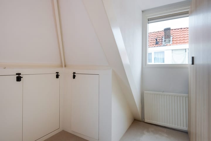 Foto 32 van Vossiusstraat 2