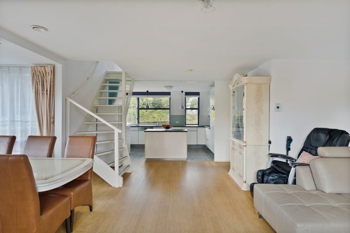 Foto 2 van De Bogaert 17