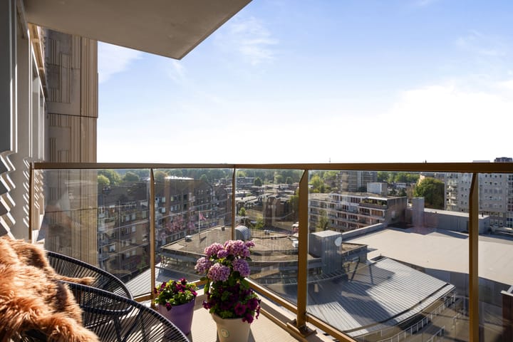 Foto 19 van Weerdingerstraat 343