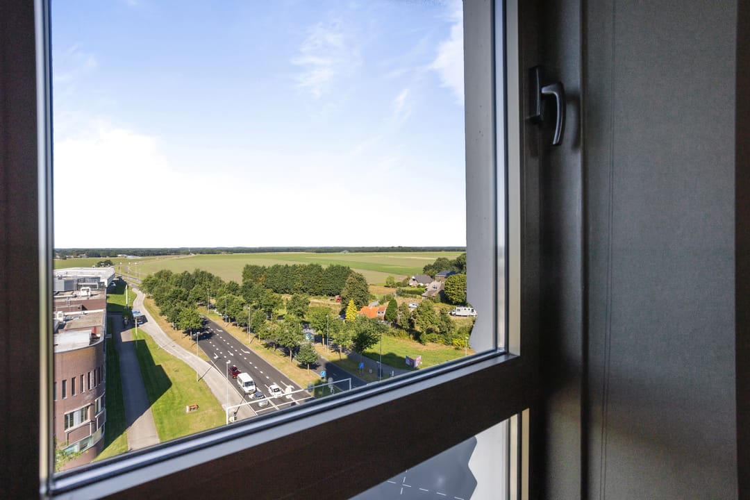 Foto 22 van Weerdingerstraat 343