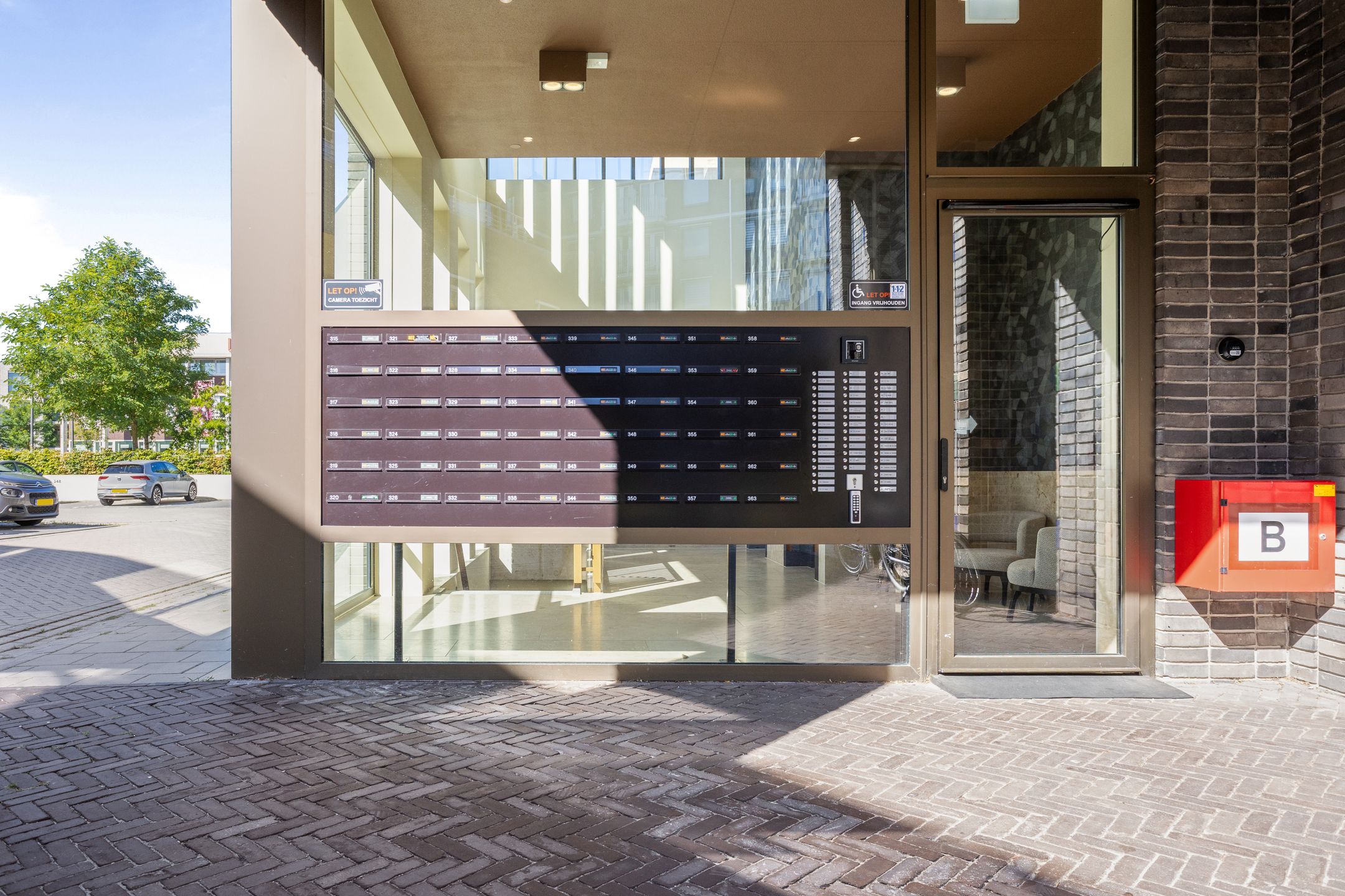 Foto 36 van Weerdingerstraat 343