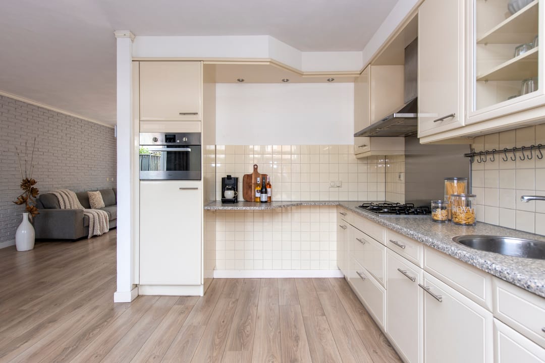 Foto 11 van Alpenlaan 187