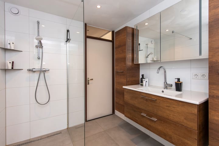 Photo 20 of Alpenlaan 187