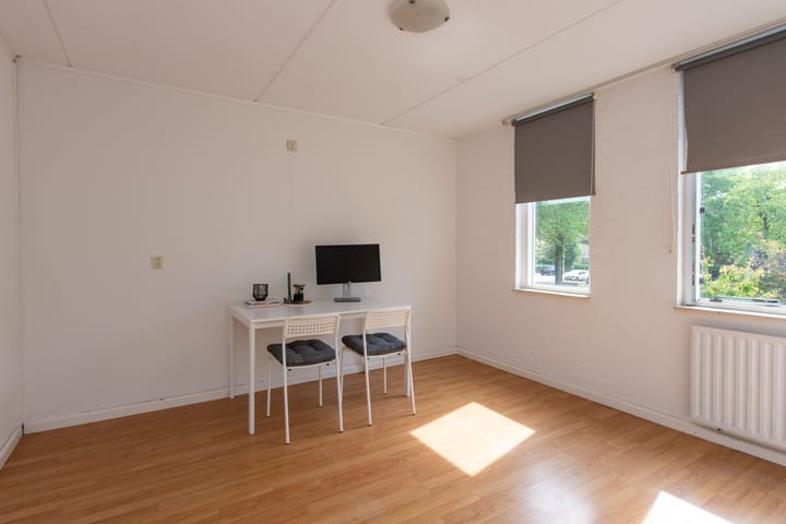 Photo 13 of Alpenlaan 187