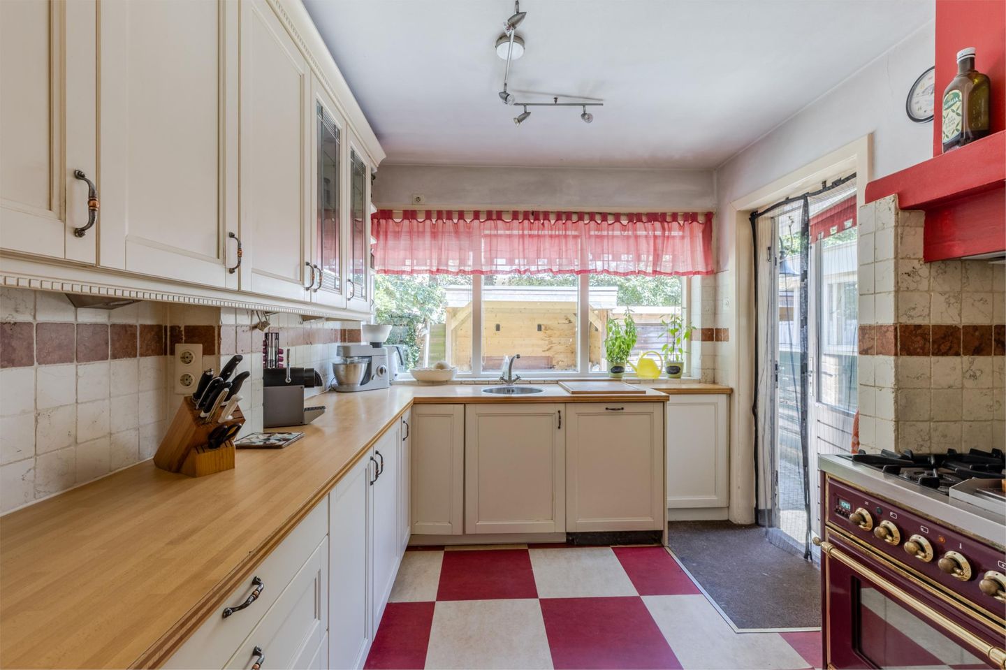 Photo 19 of Sportstraat 12