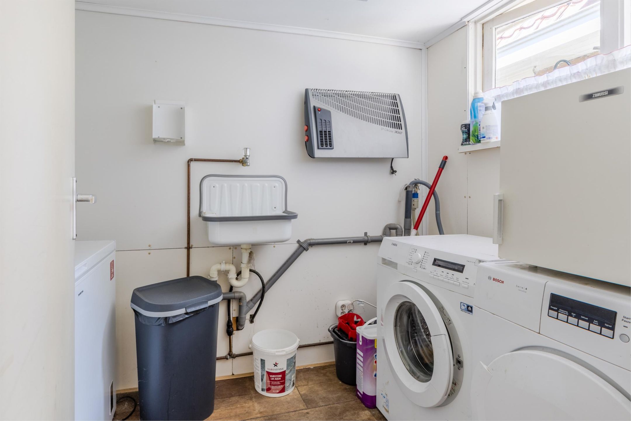 Photo 36 of Sportstraat 12