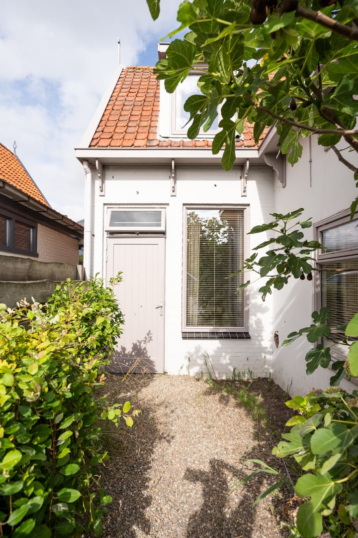 Photo 4 of Barentszstraat 43