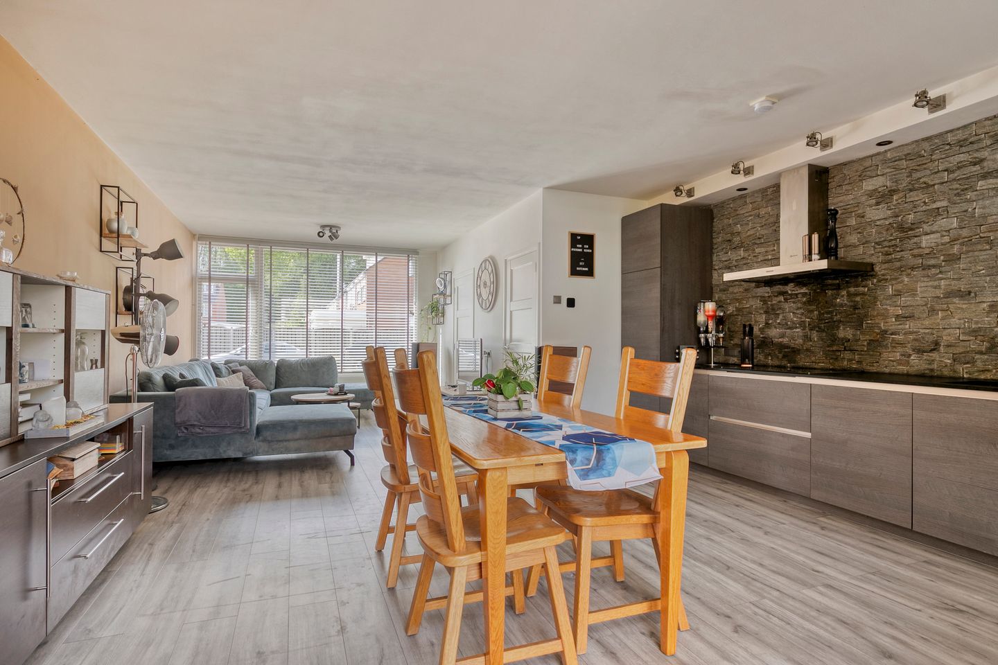 Foto 10 van Fagotstraat 17