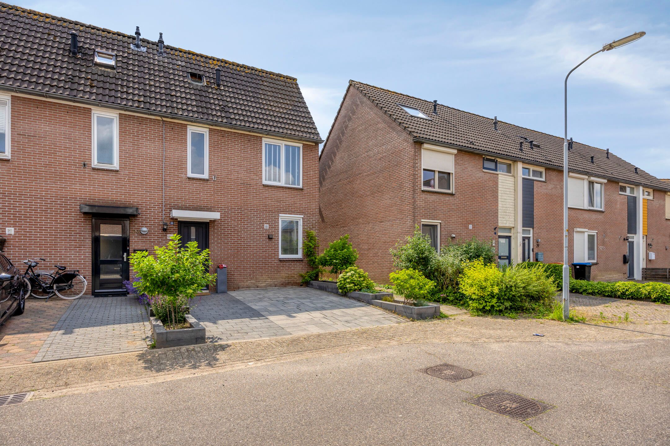 Photo 6 of De Pol 25