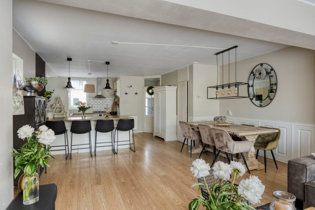 Photo 13 of De Pol 25