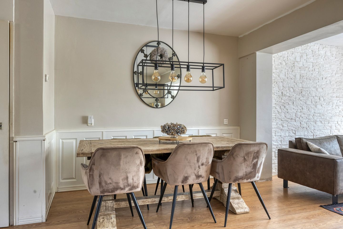 Photo 14 of De Pol 25