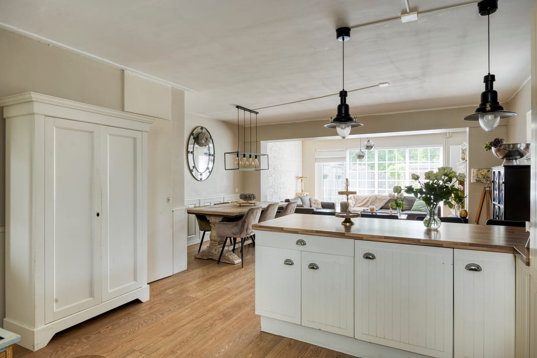 Photo 17 of De Pol 25