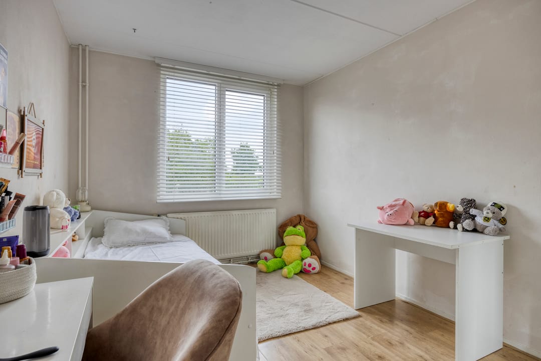 Photo 22 of De Pol 25