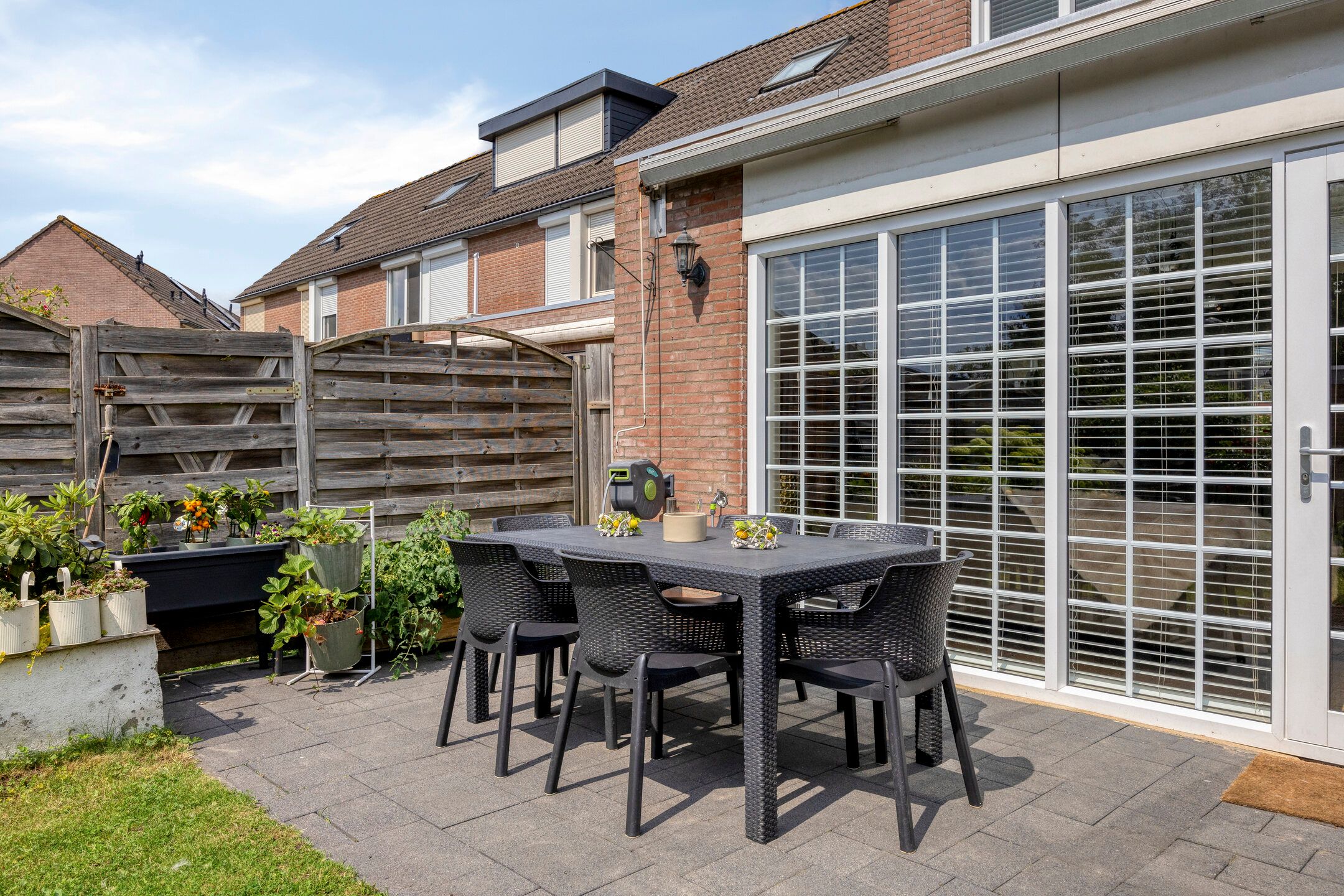 Photo 33 of De Pol 25