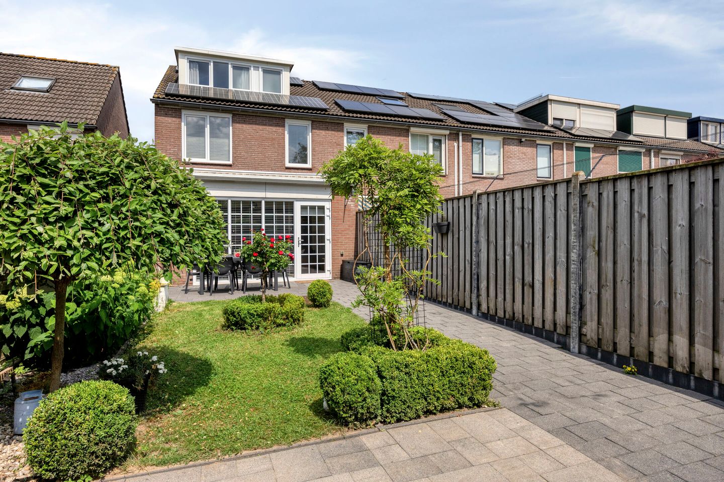 Photo 35 of De Pol 25