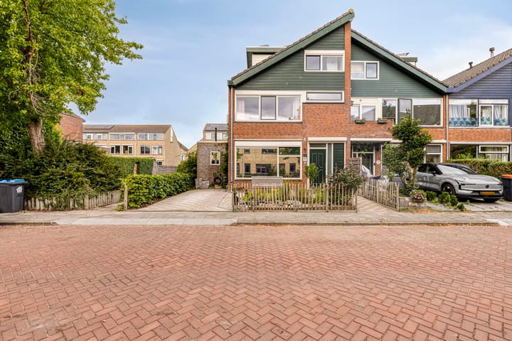 Foto 6 van H W Croeslaan 12