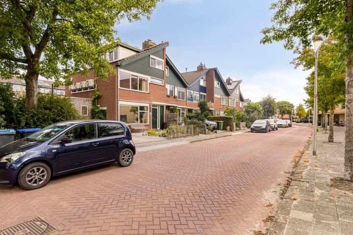 Foto 8 van H W Croeslaan 12