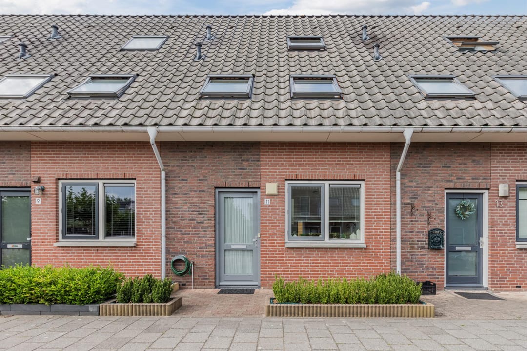 Foto 1 van Alstroemeriastraat 11