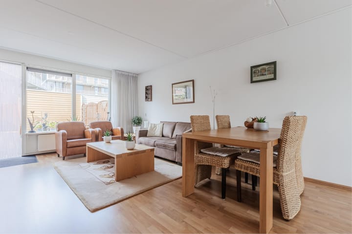 Foto 2 van Alstroemeriastraat 11