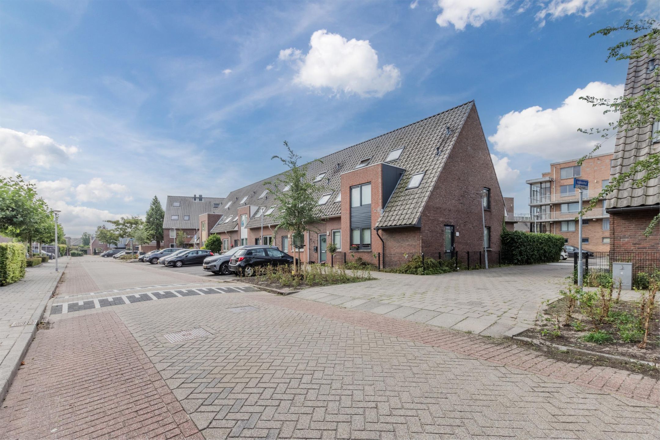 Foto 33 van Alstroemeriastraat 11