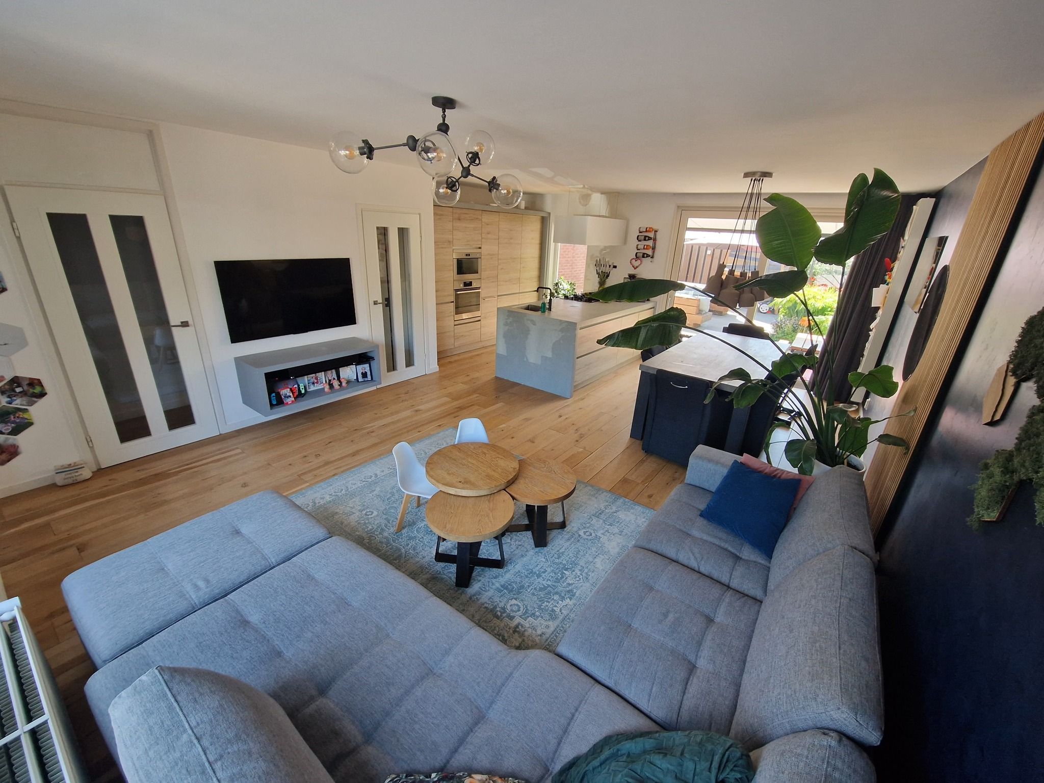 Photo 3 of Jacob Peteysstraat 15