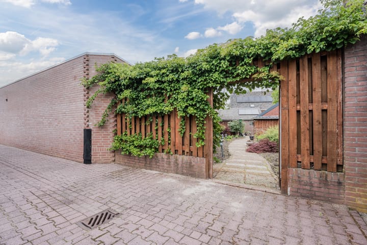 Foto 28 van Breestraat 56