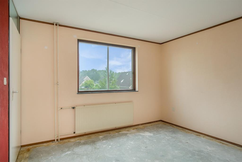 Photo 13 of Carry van Bruggenstraat 35