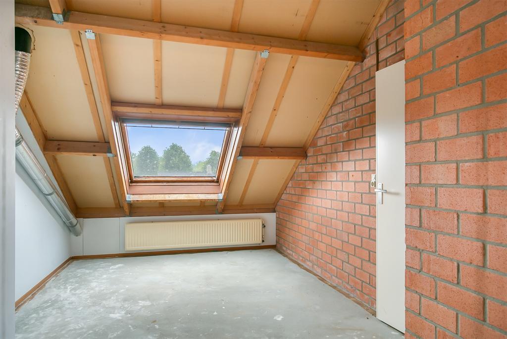 Photo 20 of Carry van Bruggenstraat 35