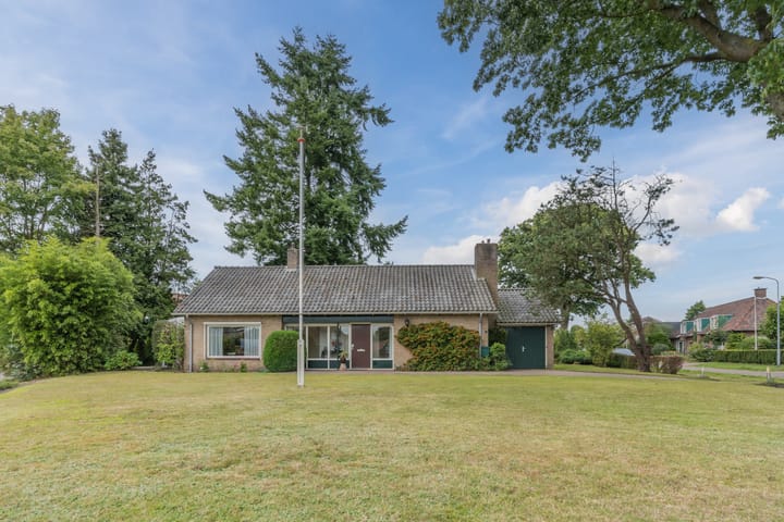 Foto 31 van Prins Bernhardlaan 1-A