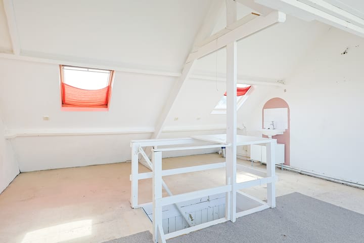 Foto 5 van Sweder van Zuylenweg 64