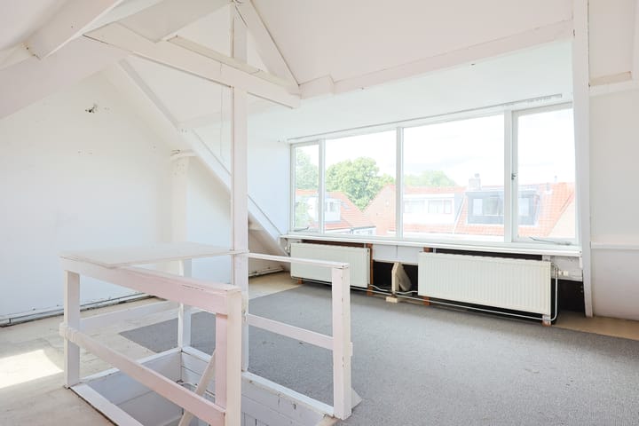 Foto 46 van Sweder van Zuylenweg 64