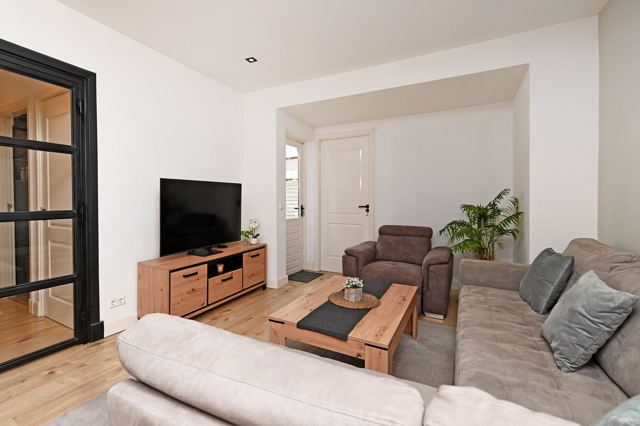 Foto 3 van Laakkade 428