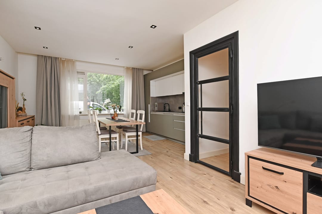 Foto 8 van Laakkade 428