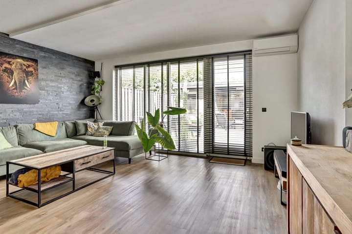 Foto 15 van Klaproos 12