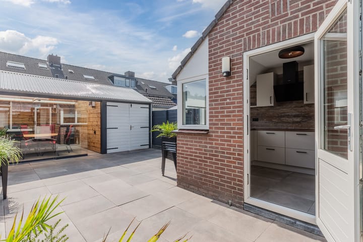 Foto 48 van Meanderlaan 11