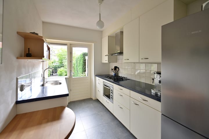 Photo 8 of Heemskerklaan 27