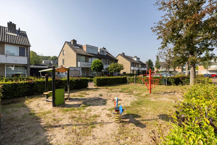 Foto 11 van Amstellaan 4