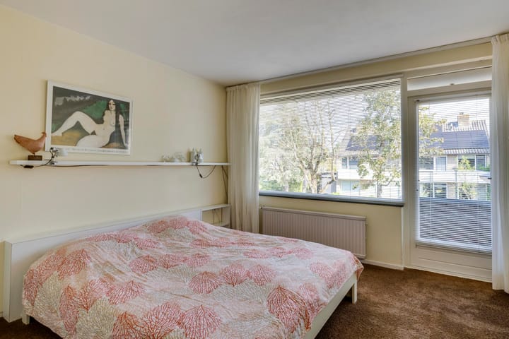 Foto 38 van Amstellaan 4