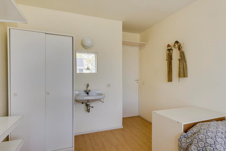 Foto 41 van Amstellaan 4