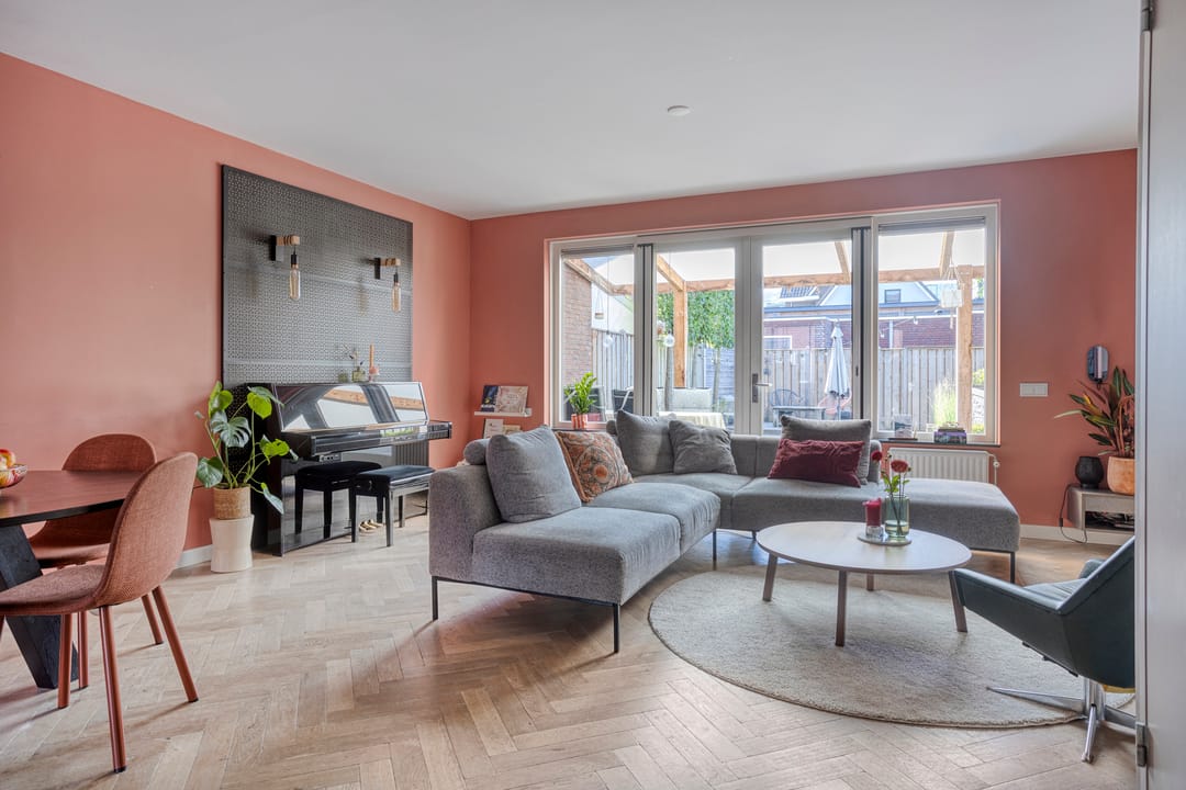 Photo 2 of Dominicus van Ophovenstraat 18