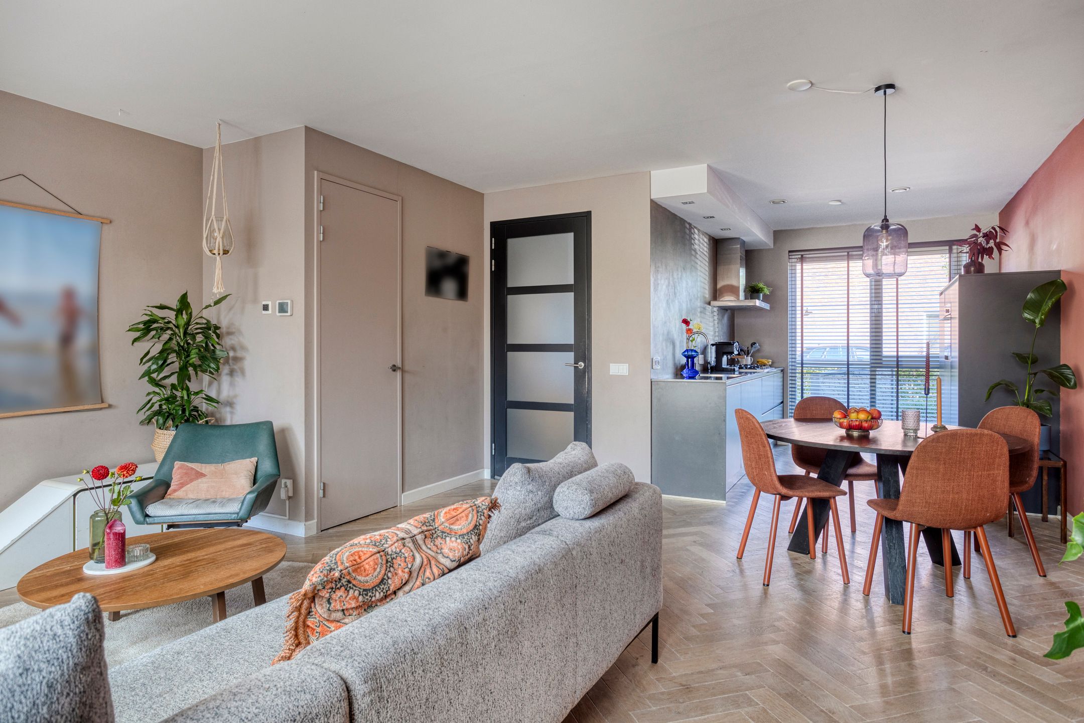 Photo 12 of Dominicus van Ophovenstraat 18